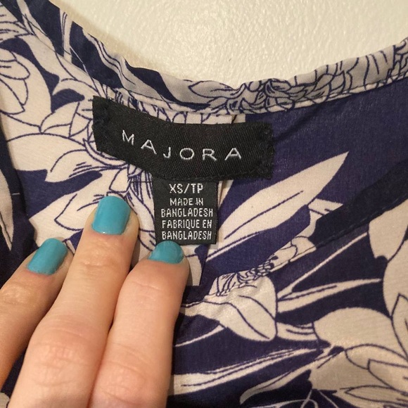 Floral top - Picture 4 of 7